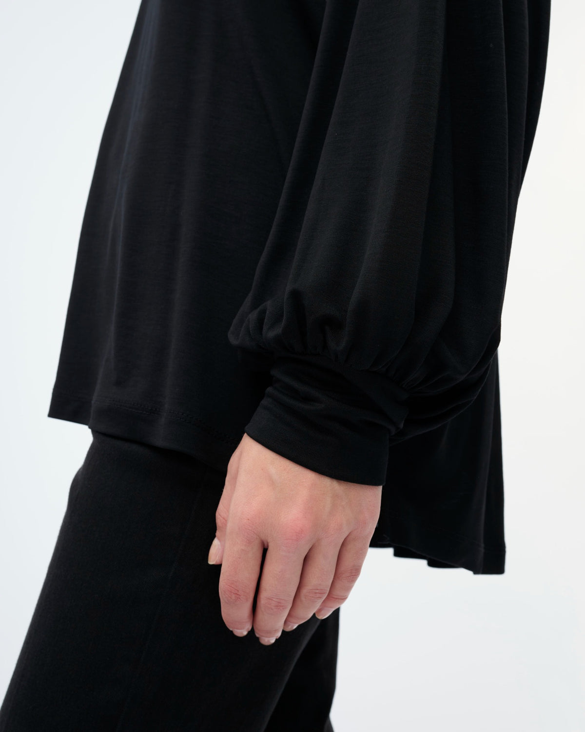 ALEXANDRA TOP BLACK - image 4