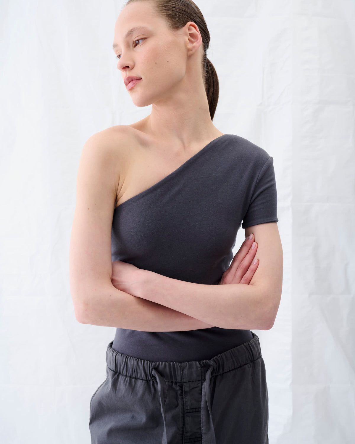 ANYA TOP