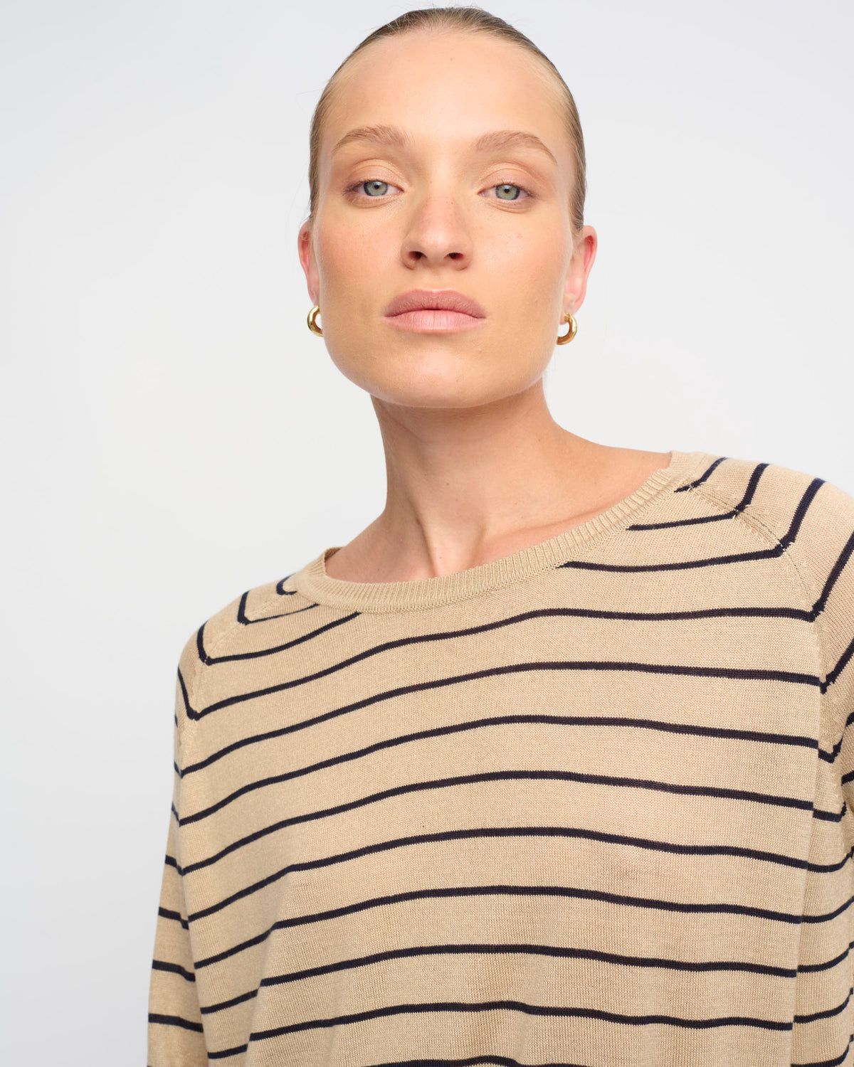 AVERY SWEATER