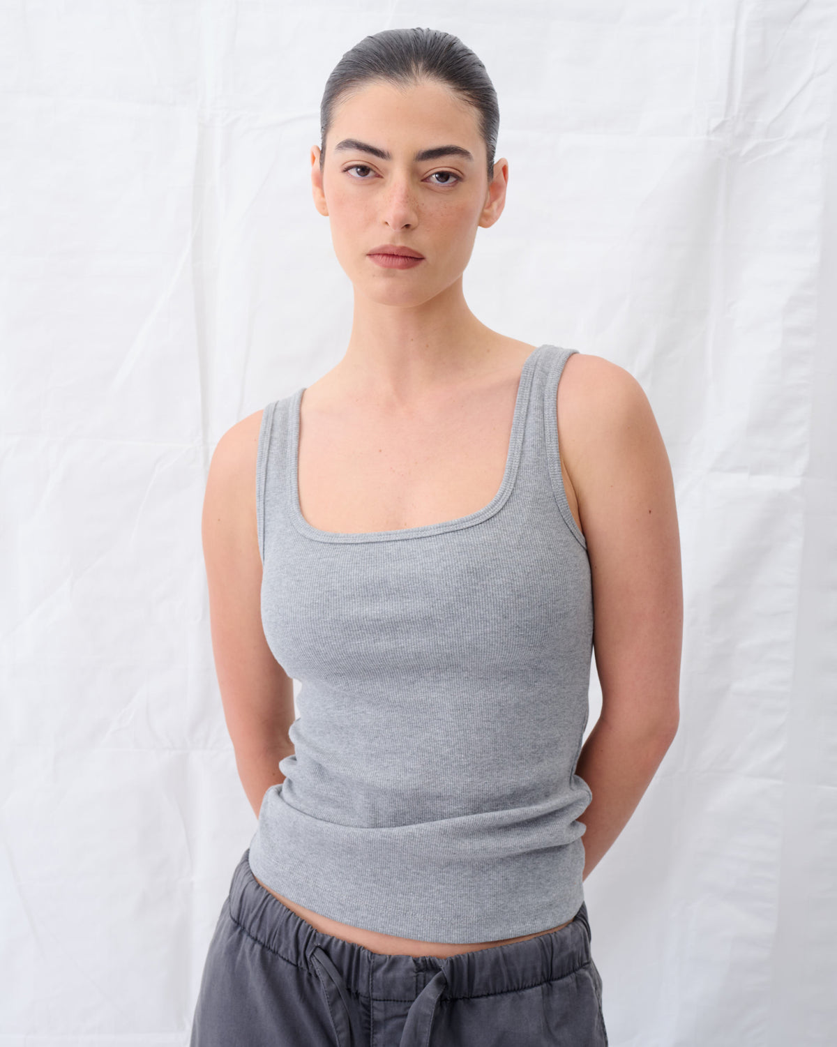 AYA 25 TOP