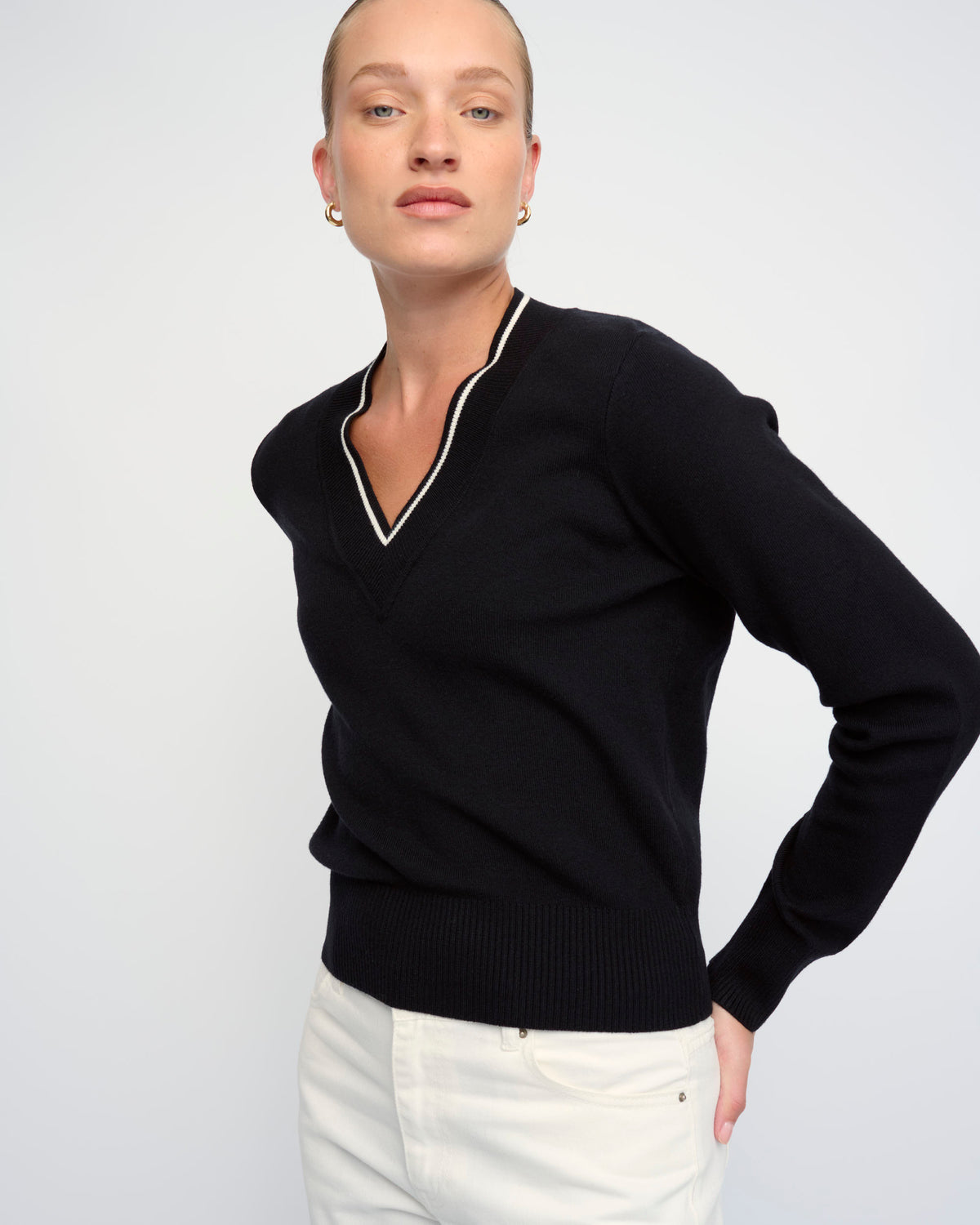 BROOKS 26 SWEATER