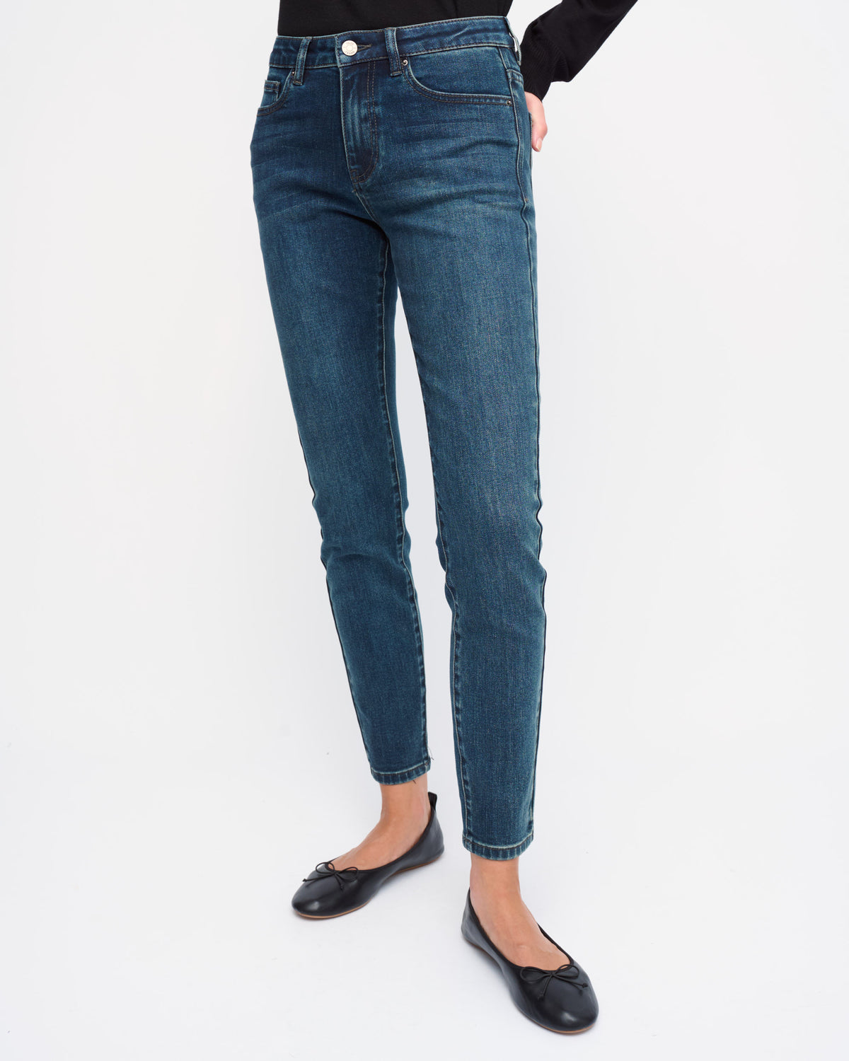 IVY JEANS