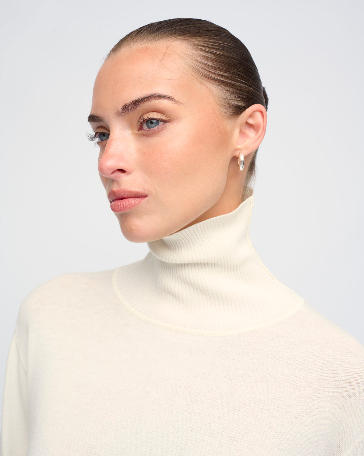 LEO SWEATER