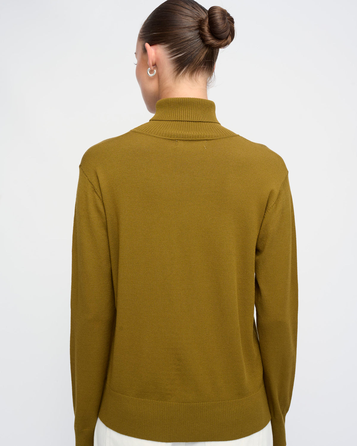 LEO SWEATER
