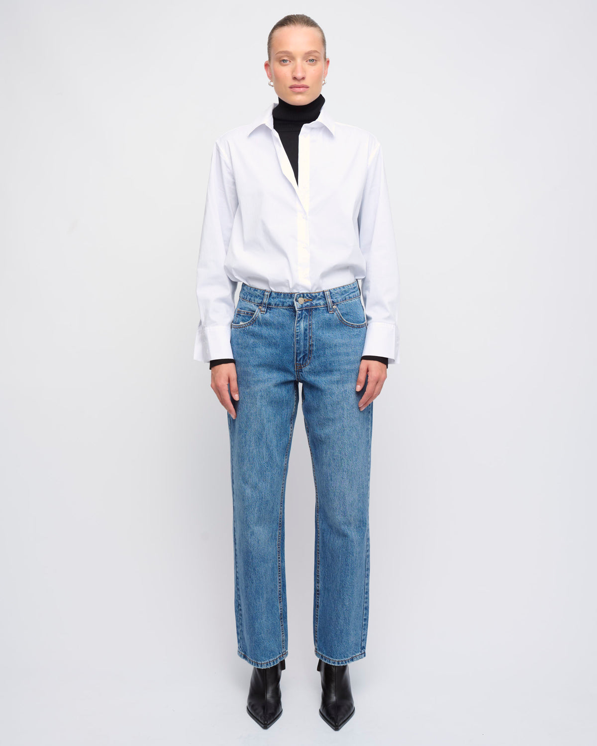 MARC 26 JEANS