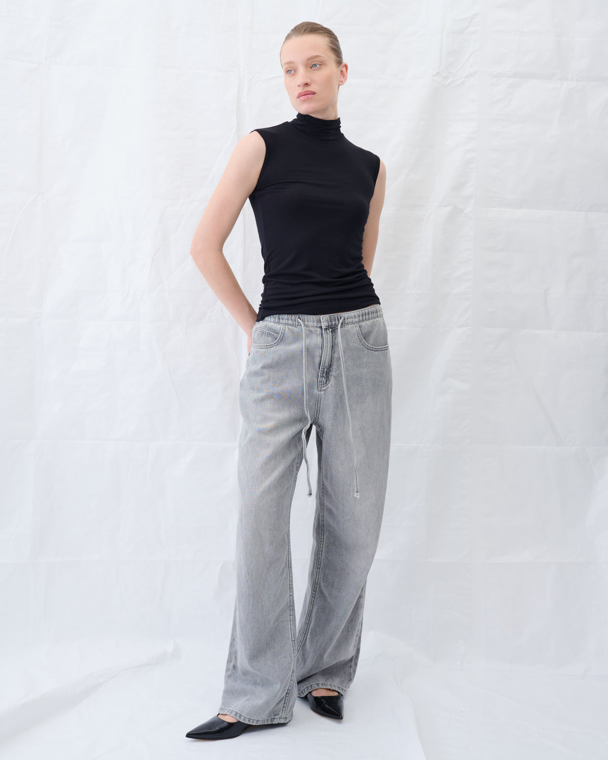 MIC JEANS