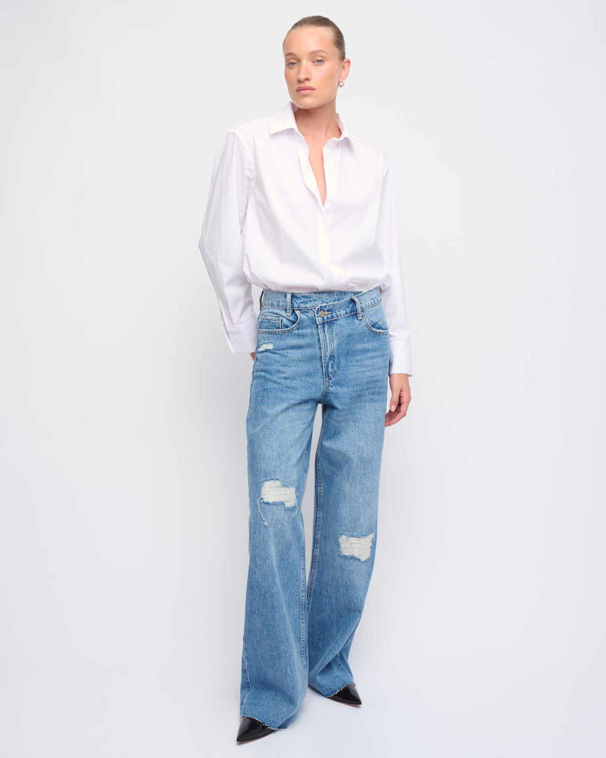 RIVER JEANS