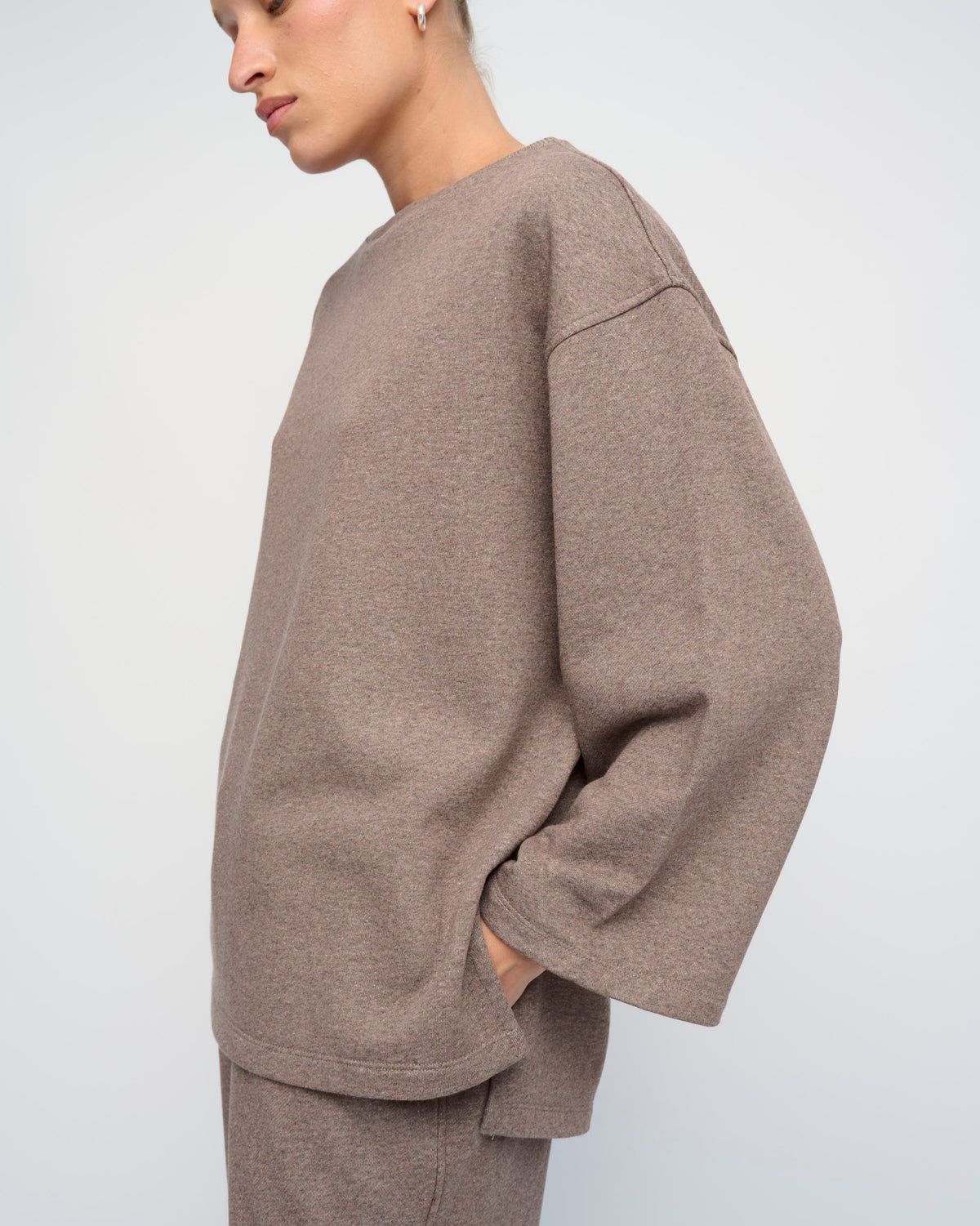SAGA TOP