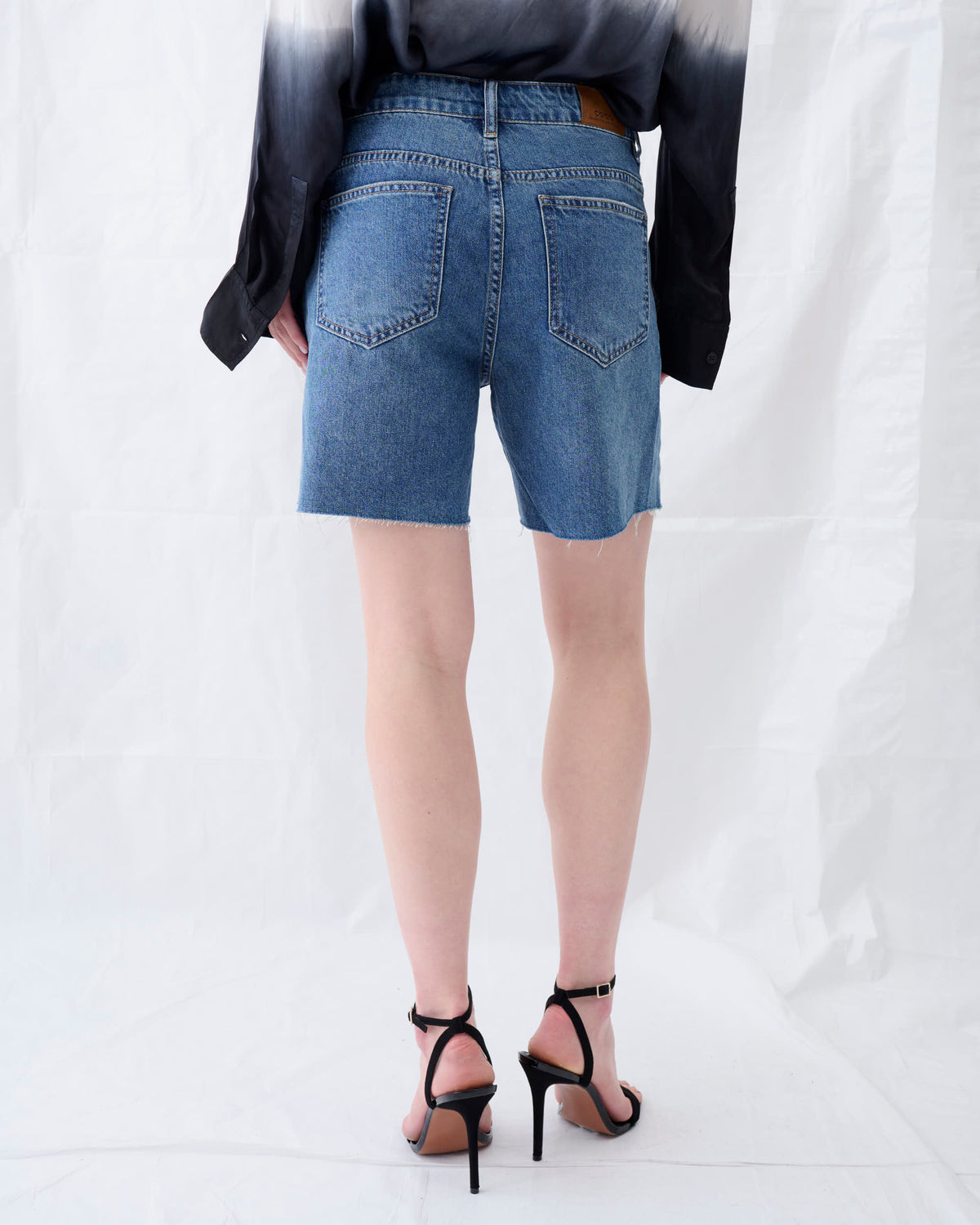 TOM DENIM SHORTS