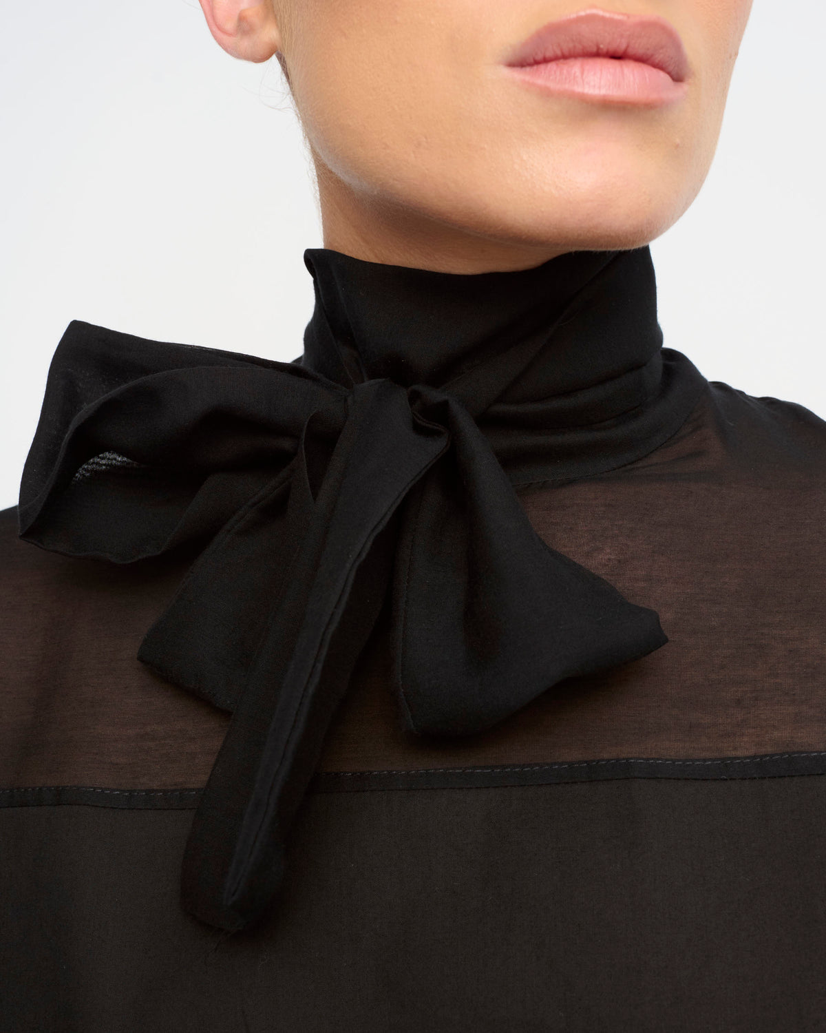 VIOLA BLOUSE