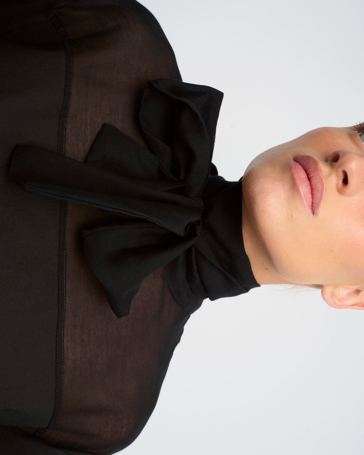 VIOLA BLOUSE
