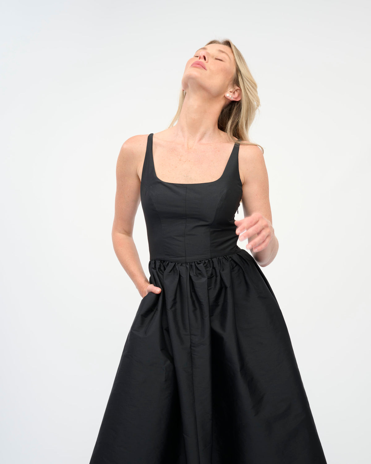 ANN DRESS