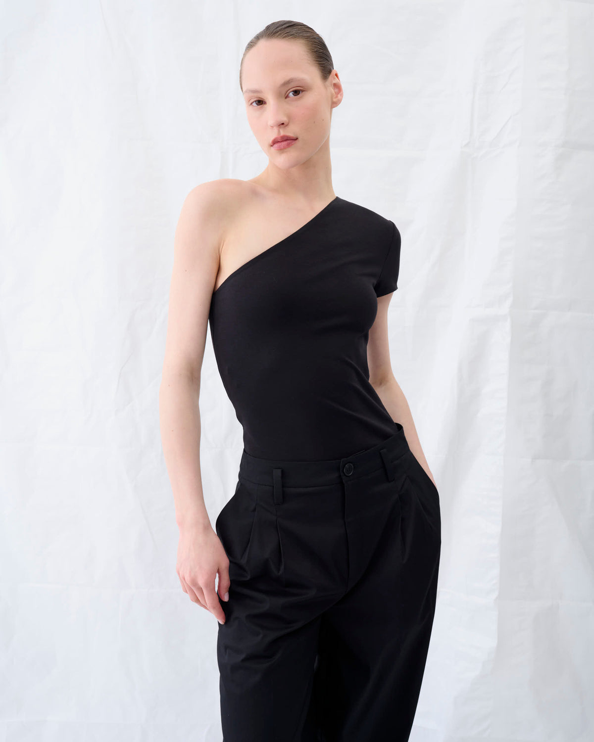 ANYA TOP