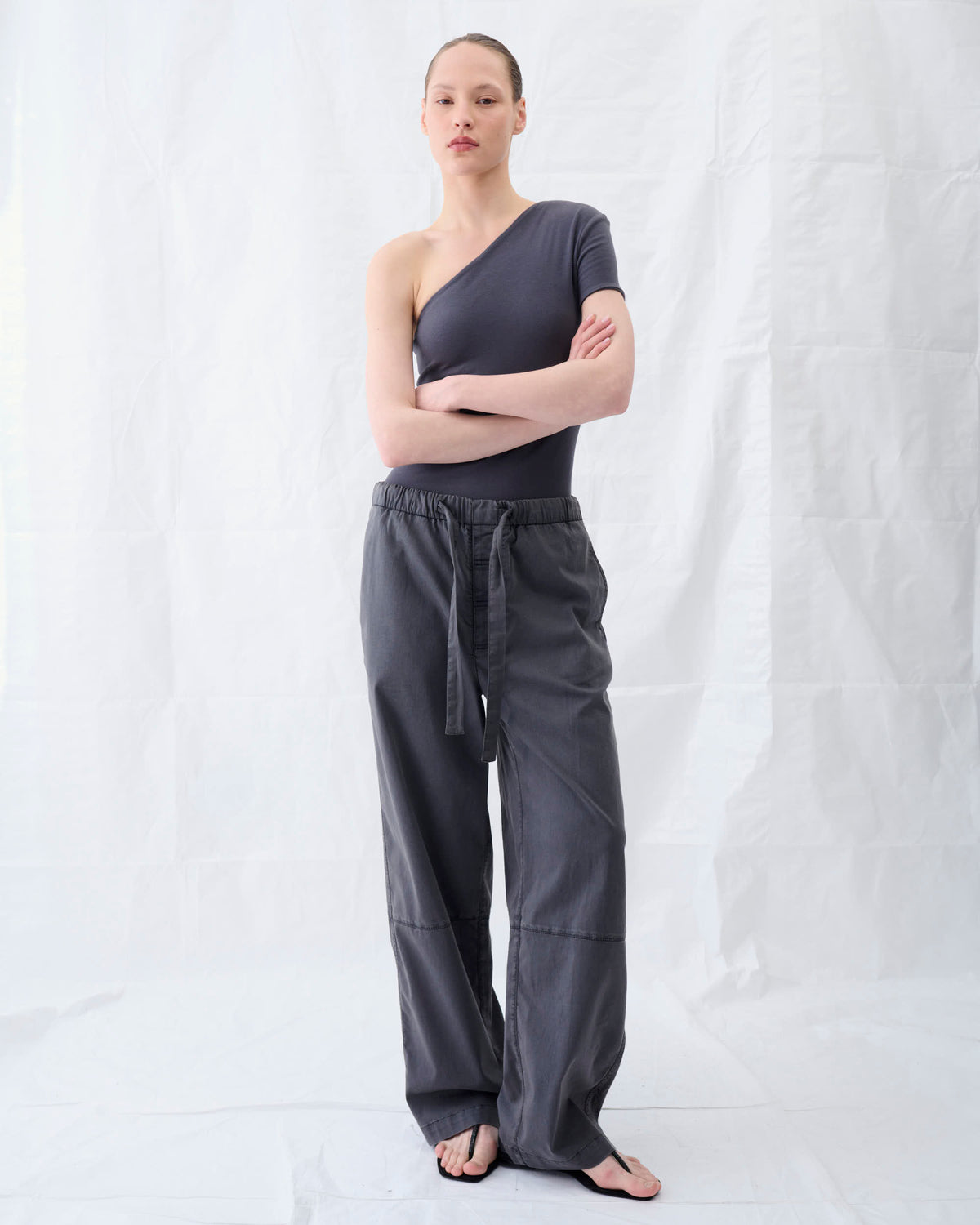 ANYA TOP