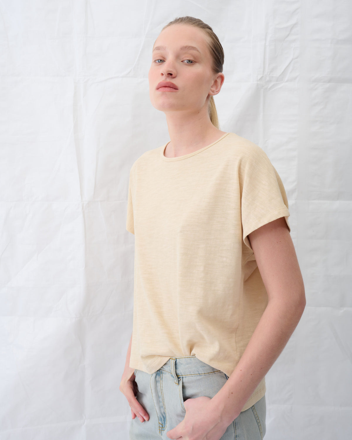 CARA T-SHIRT