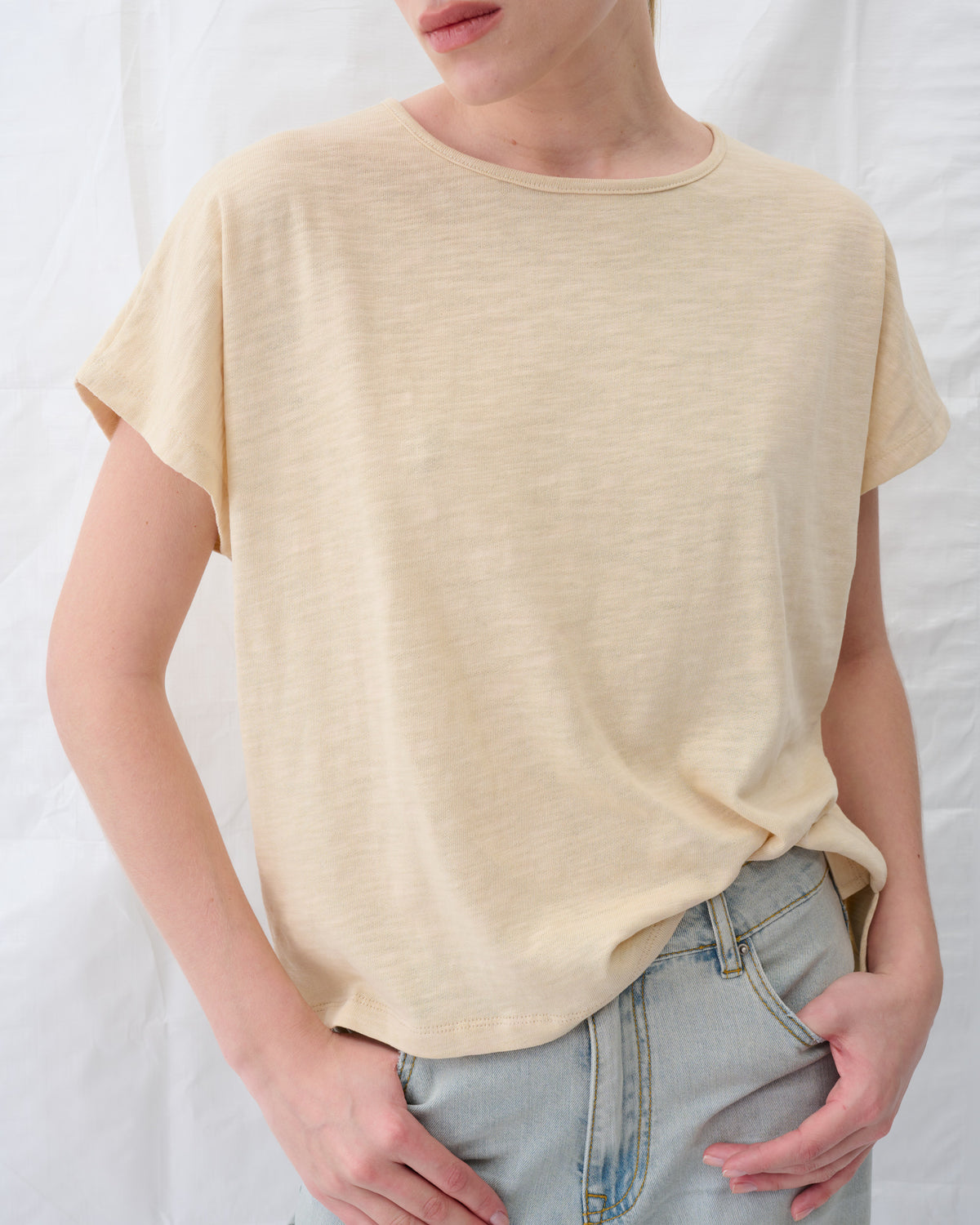 CARA T-SHIRT