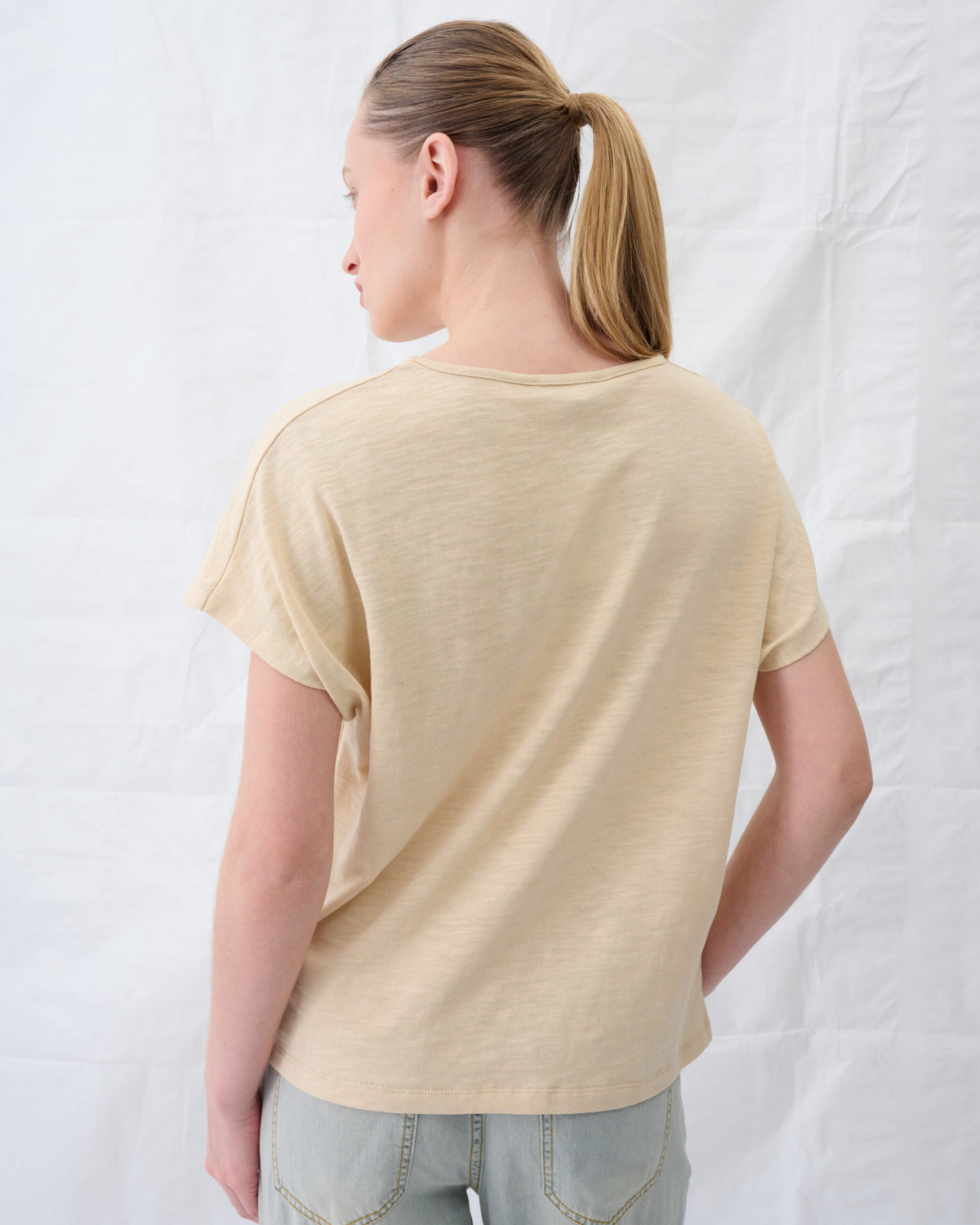 CARA T-SHIRT