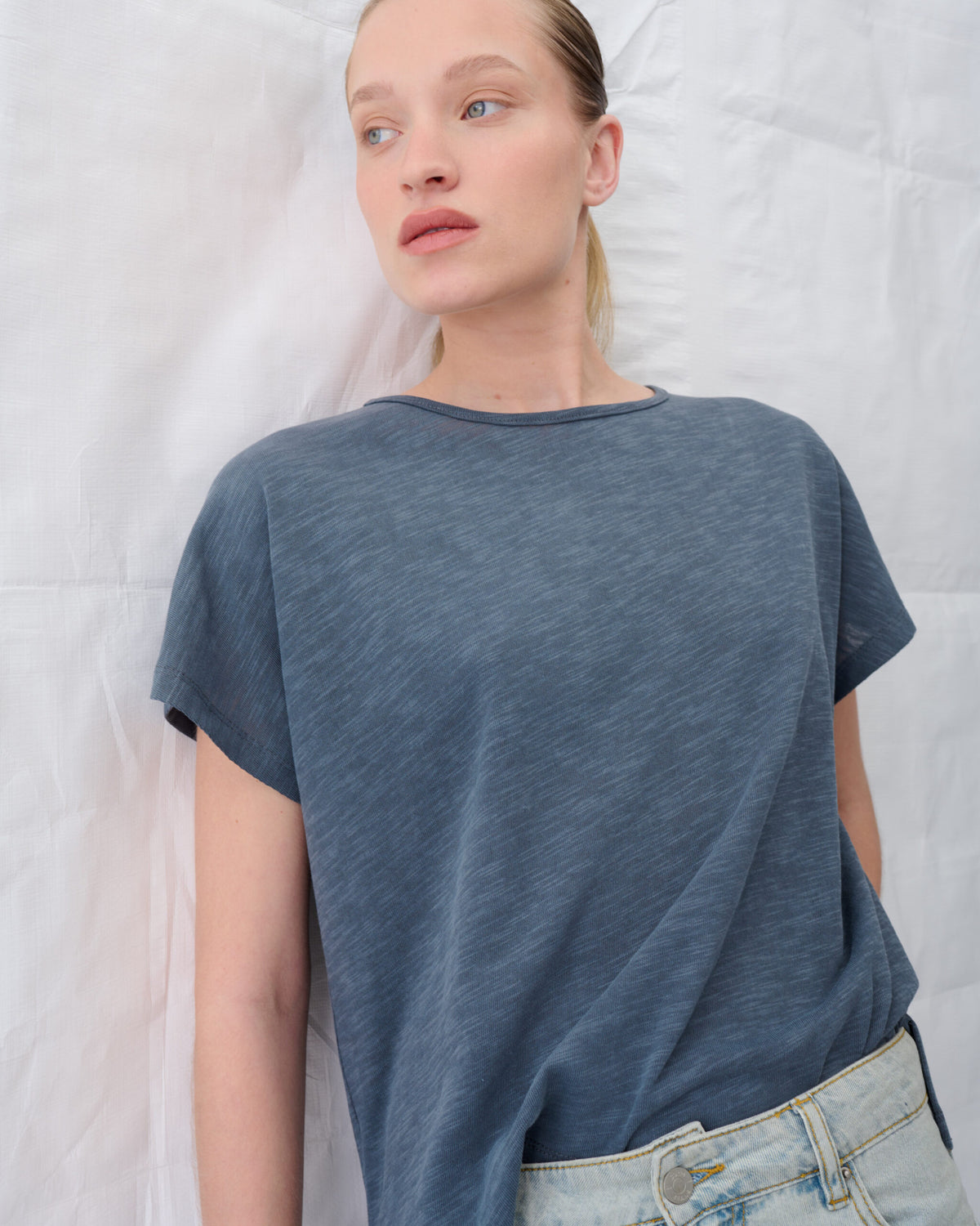 CARA T-SHIRT