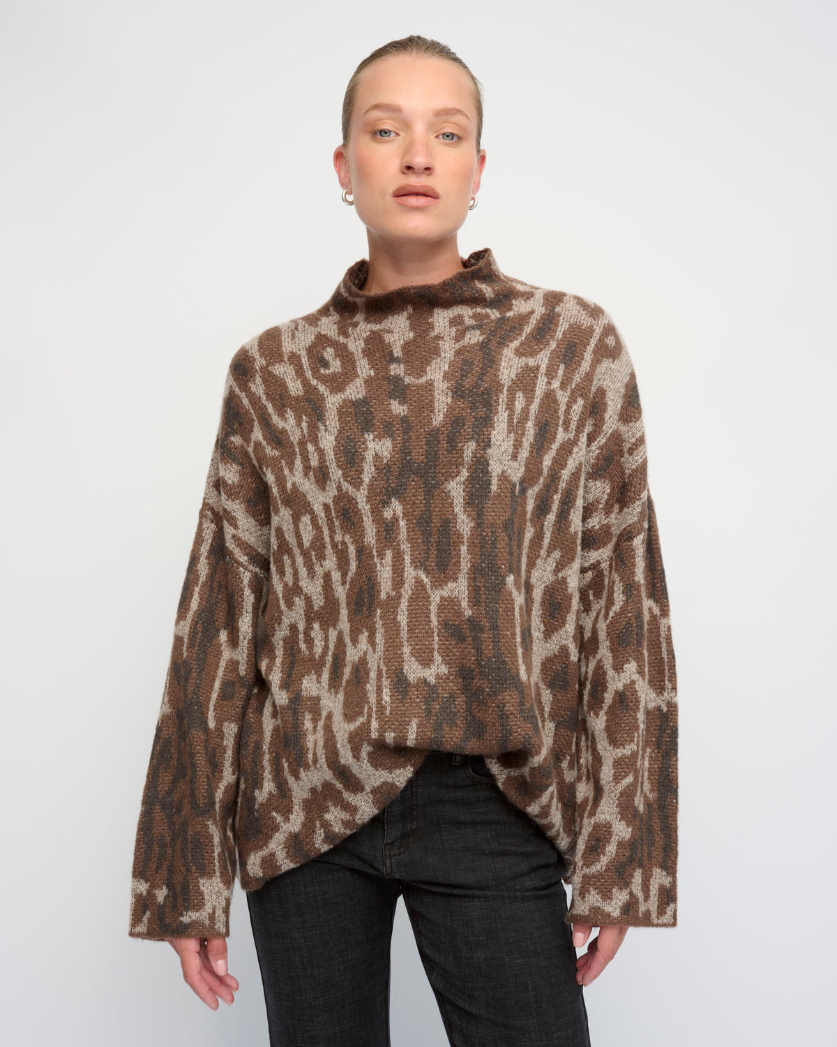 CARMEN SWEATER