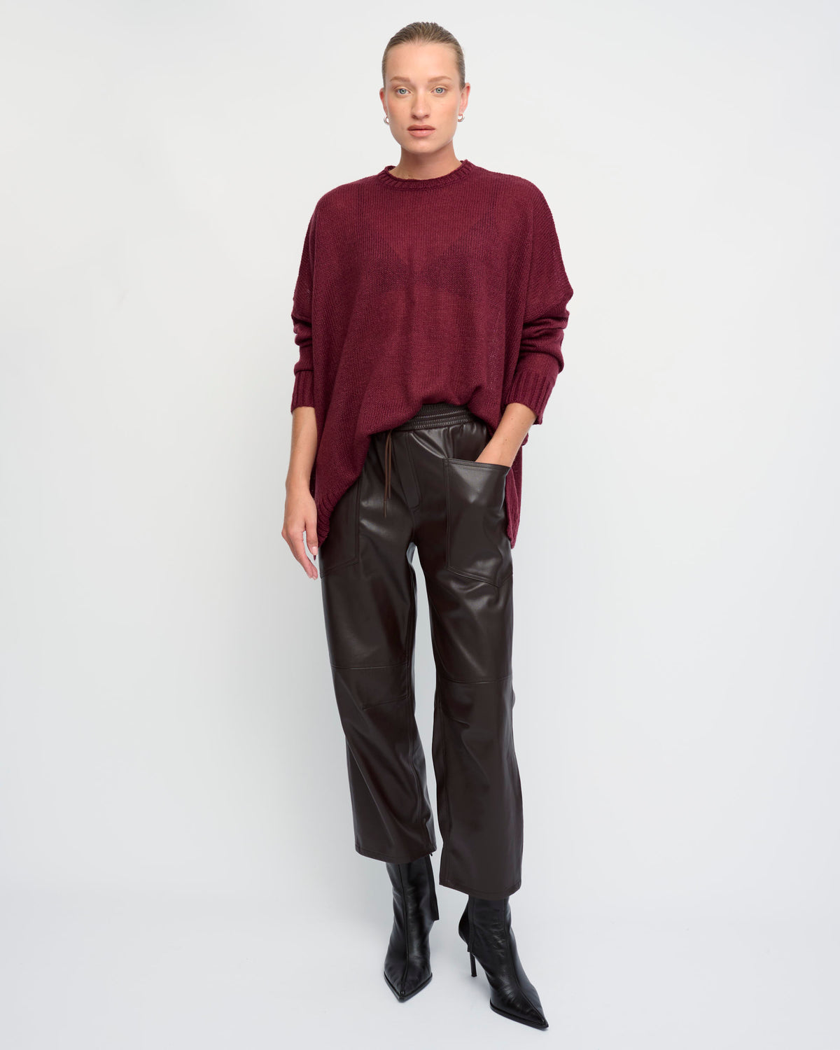 DOVE 26 SWEATER