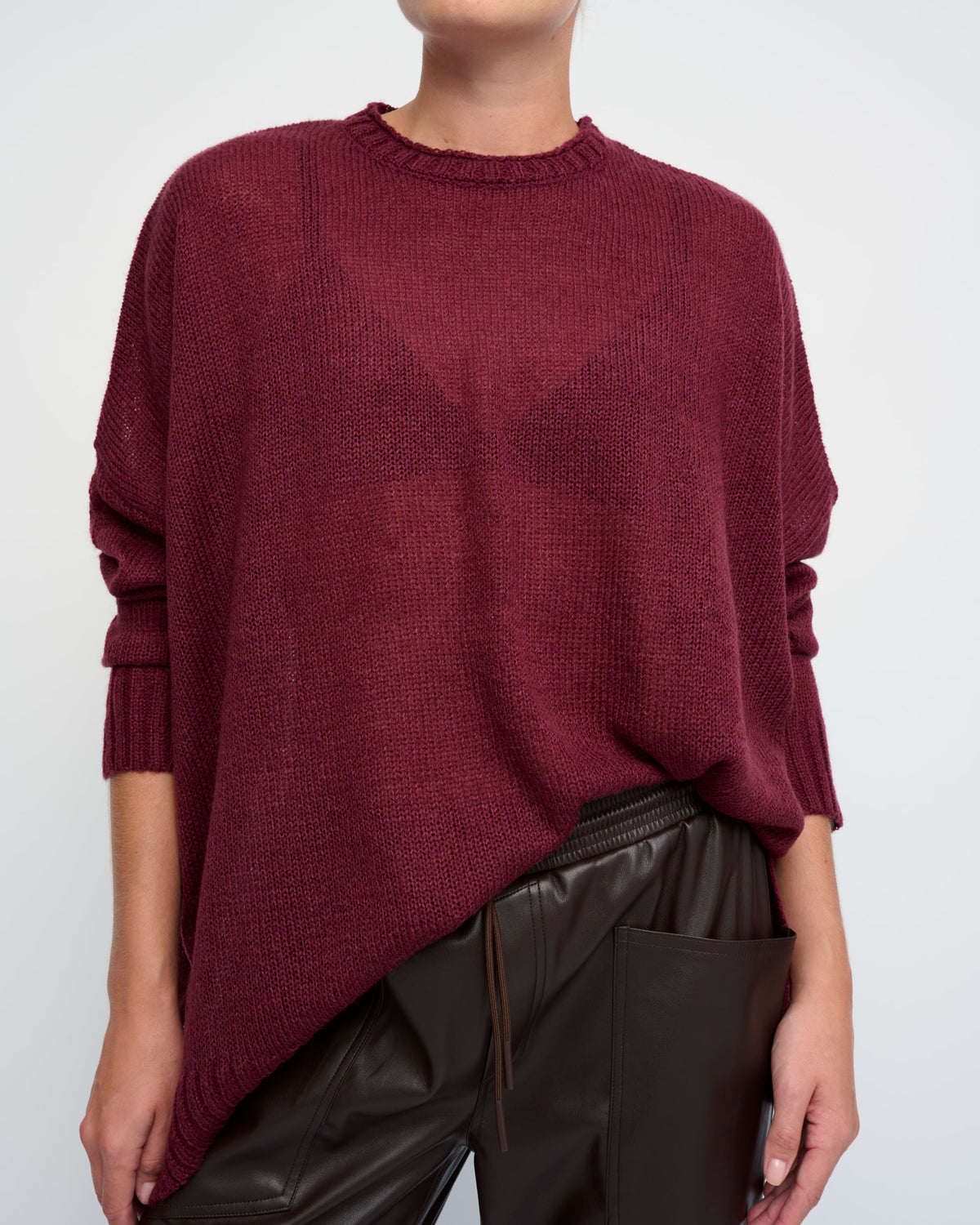 DOVE 26 SWEATER