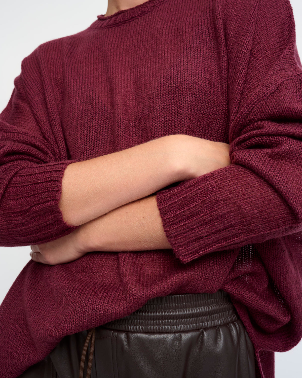 DOVE 26 SWEATER
