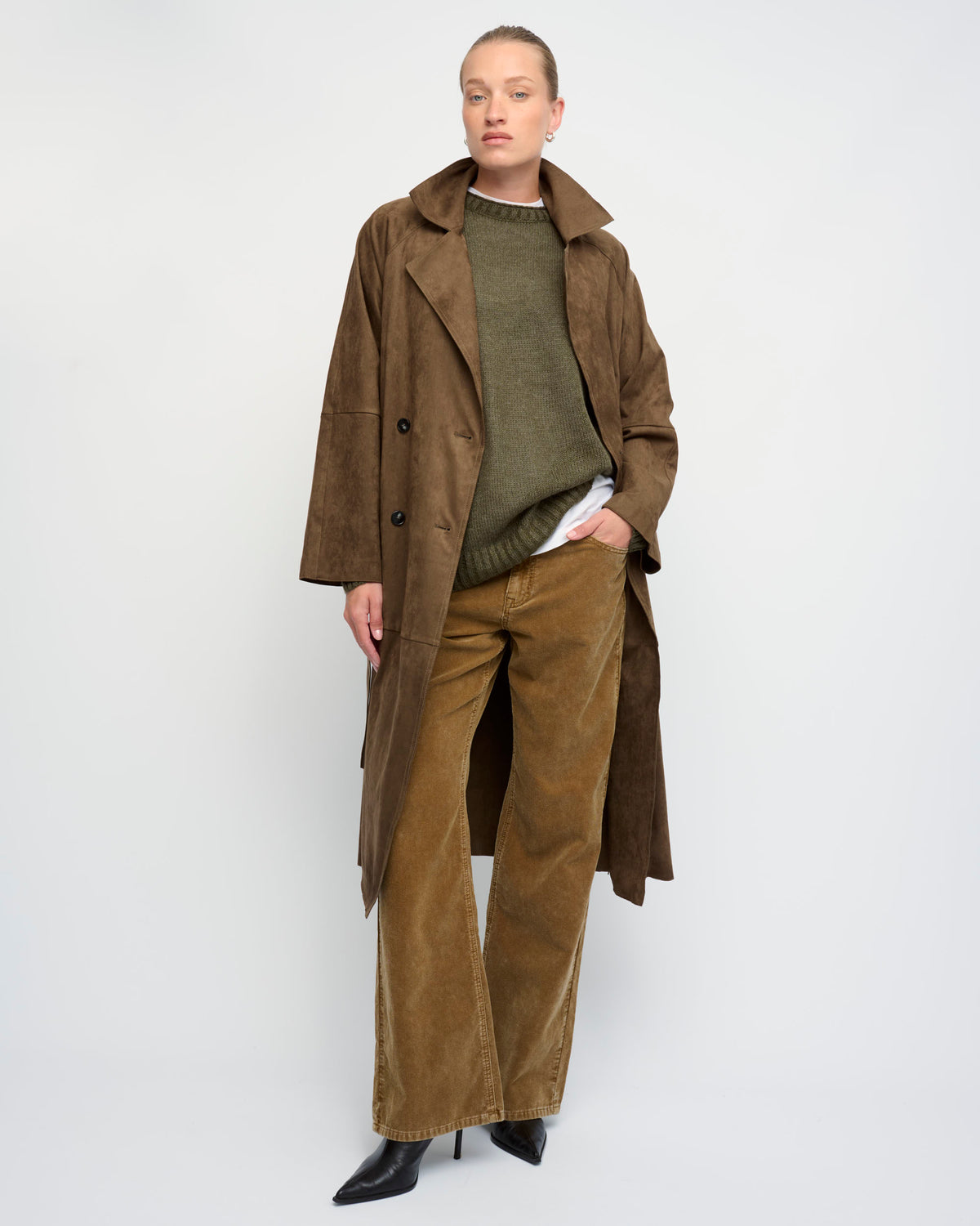 DOVE 26 SWEATER