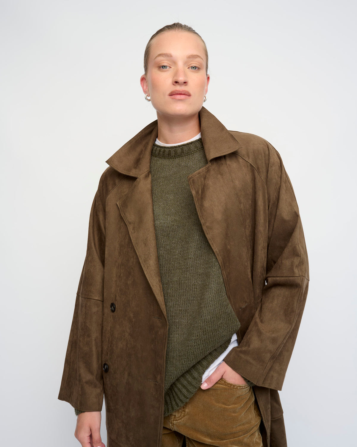 DOVE 26 SWEATER