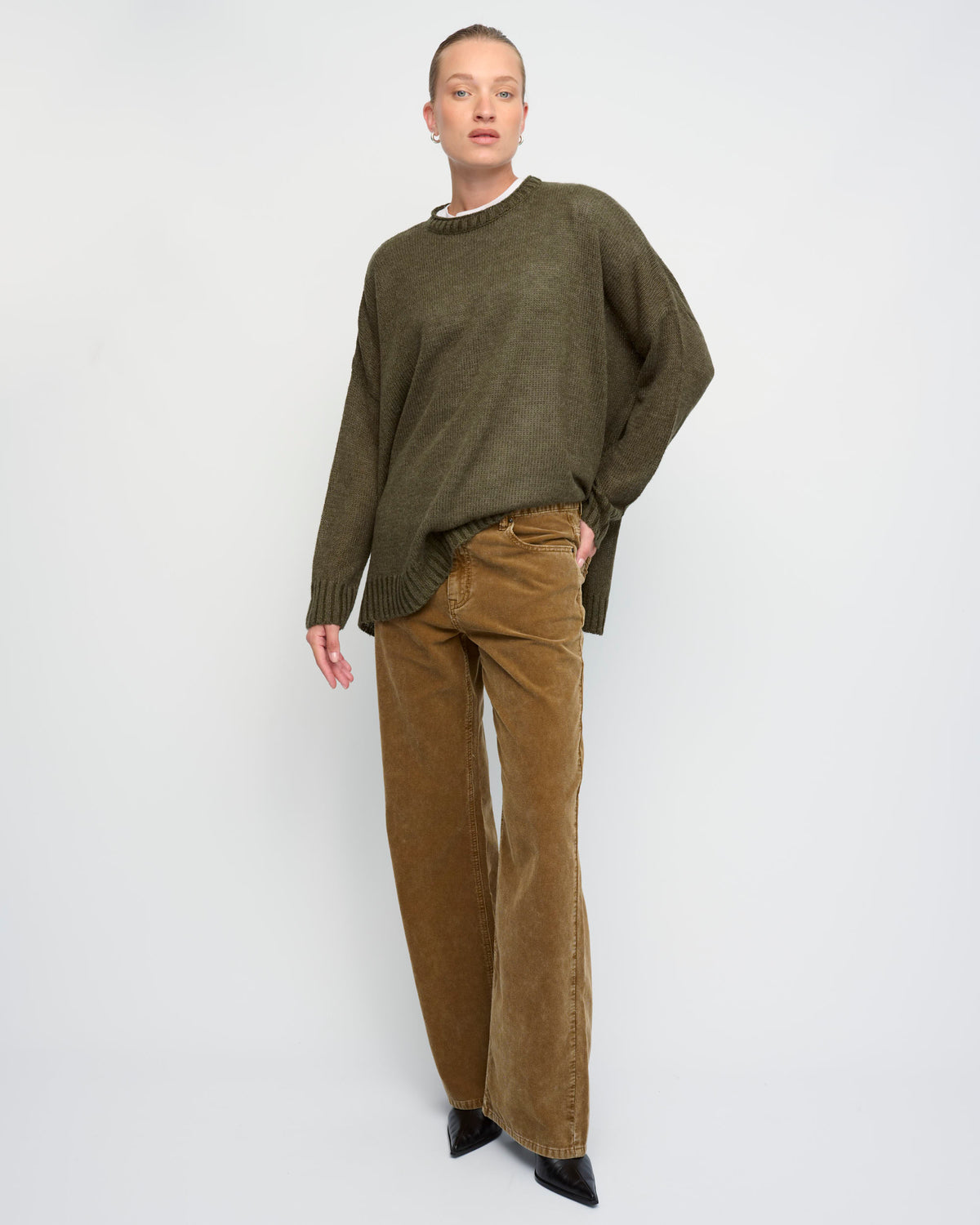 DOVE 26 SWEATER