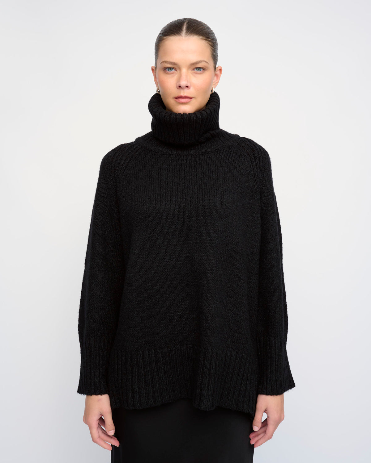 JUNO SWEATER