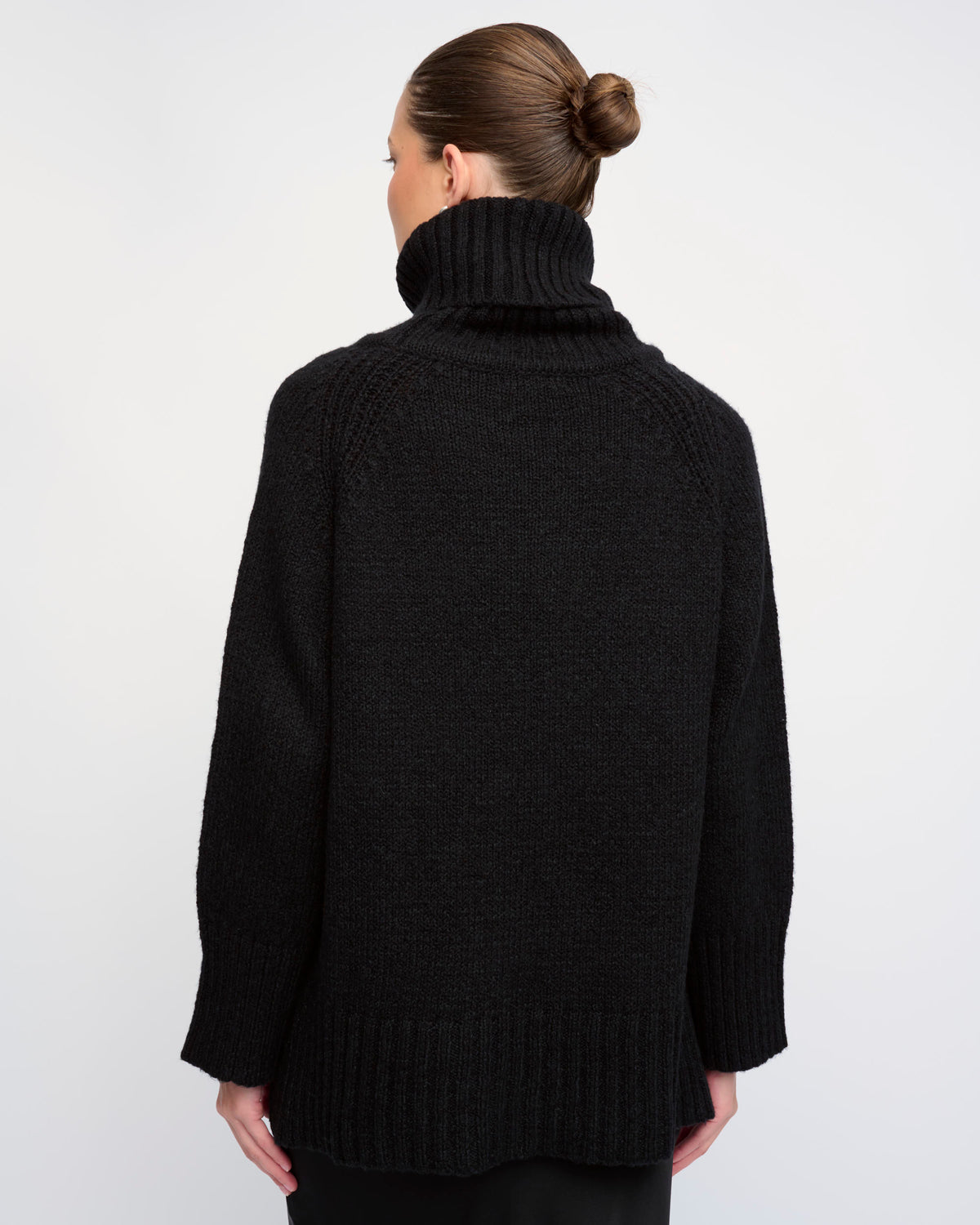 JUNO SWEATER