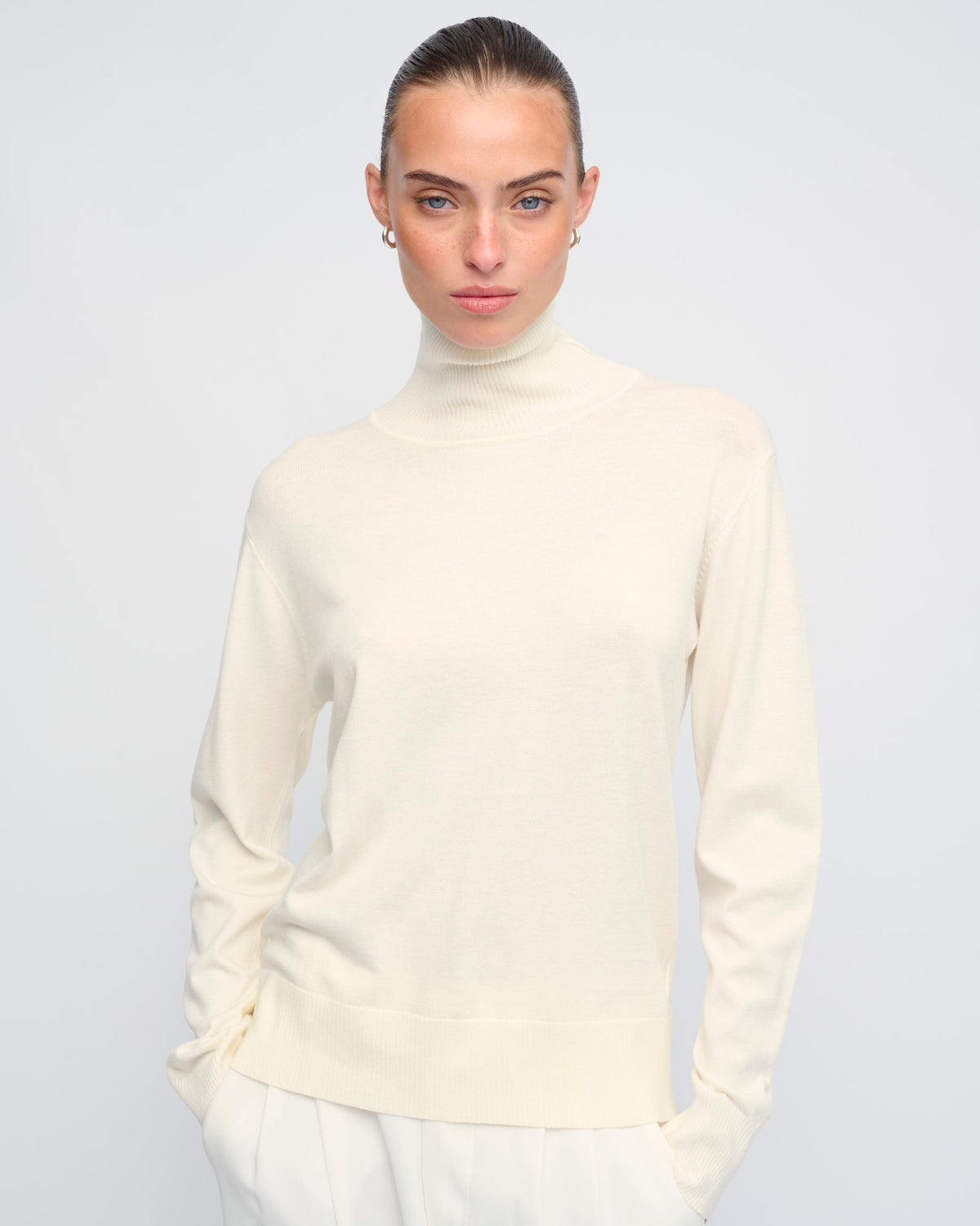 LEO SWEATER