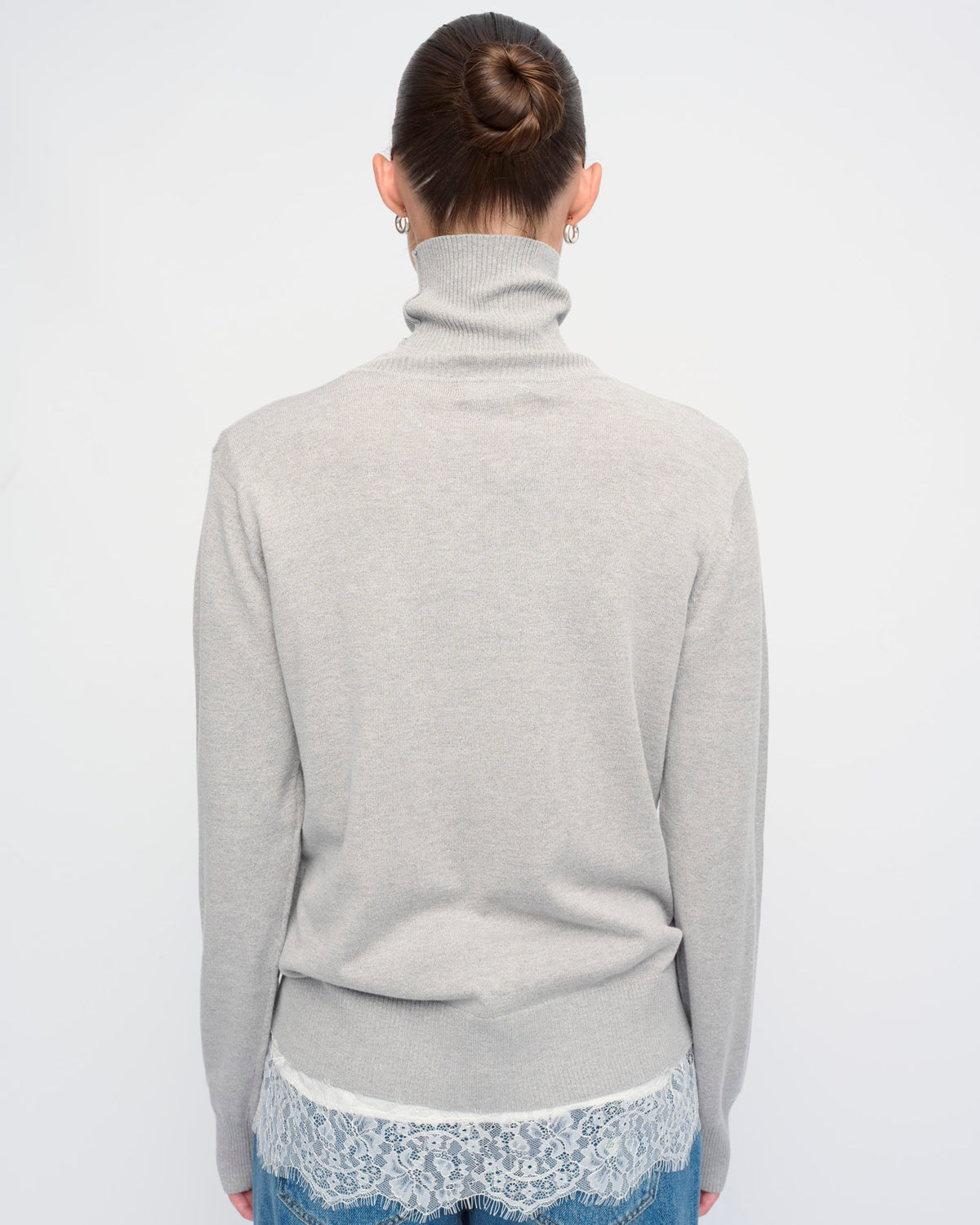 LEO SWEATER