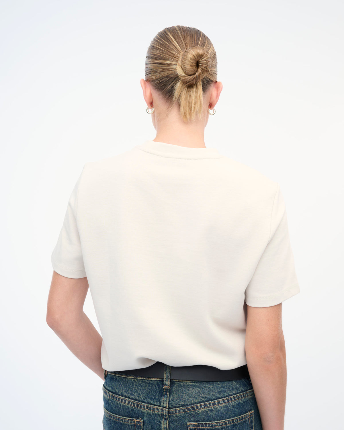 LEONA T SHIRT
