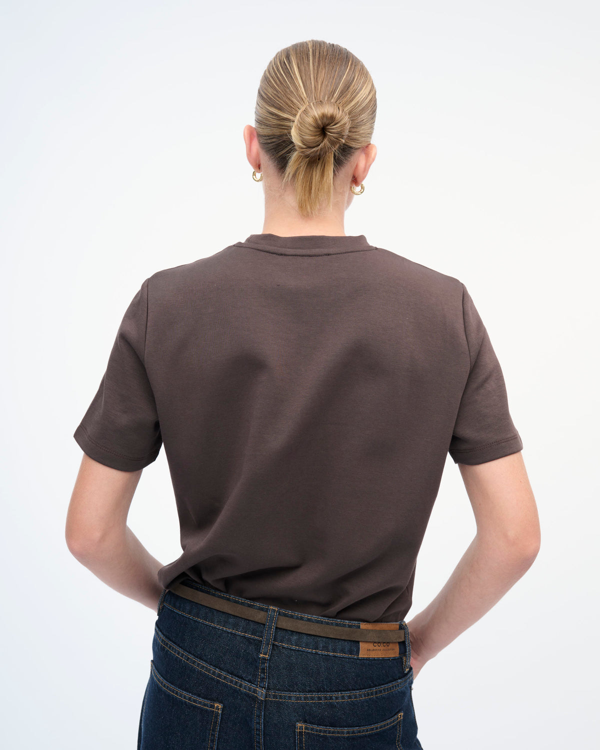 LEONA T SHIRT