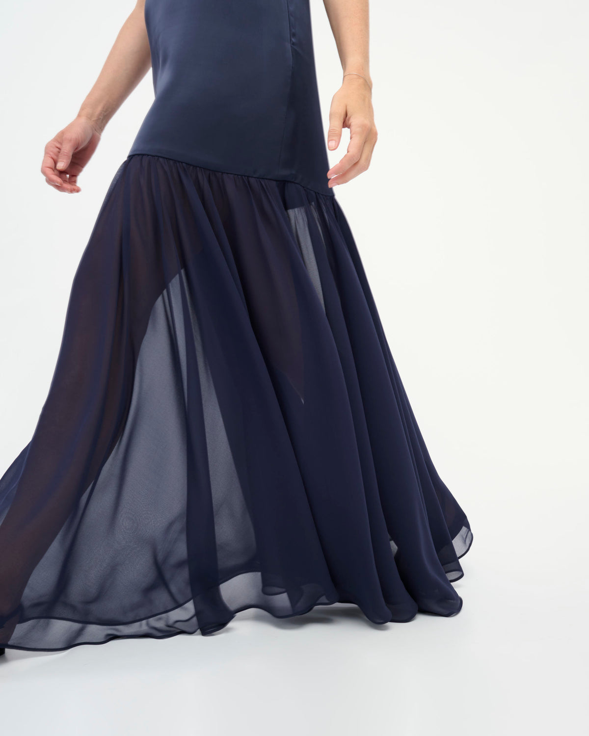 LINDA DRESS