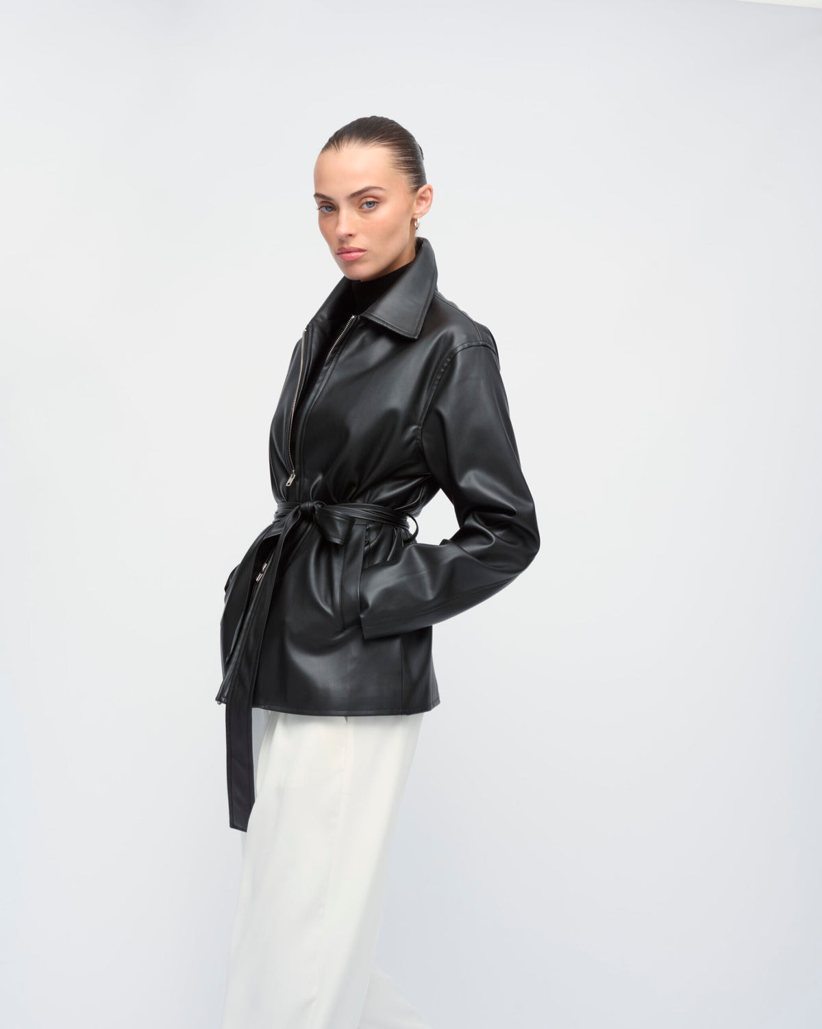 MANOLO JACKET