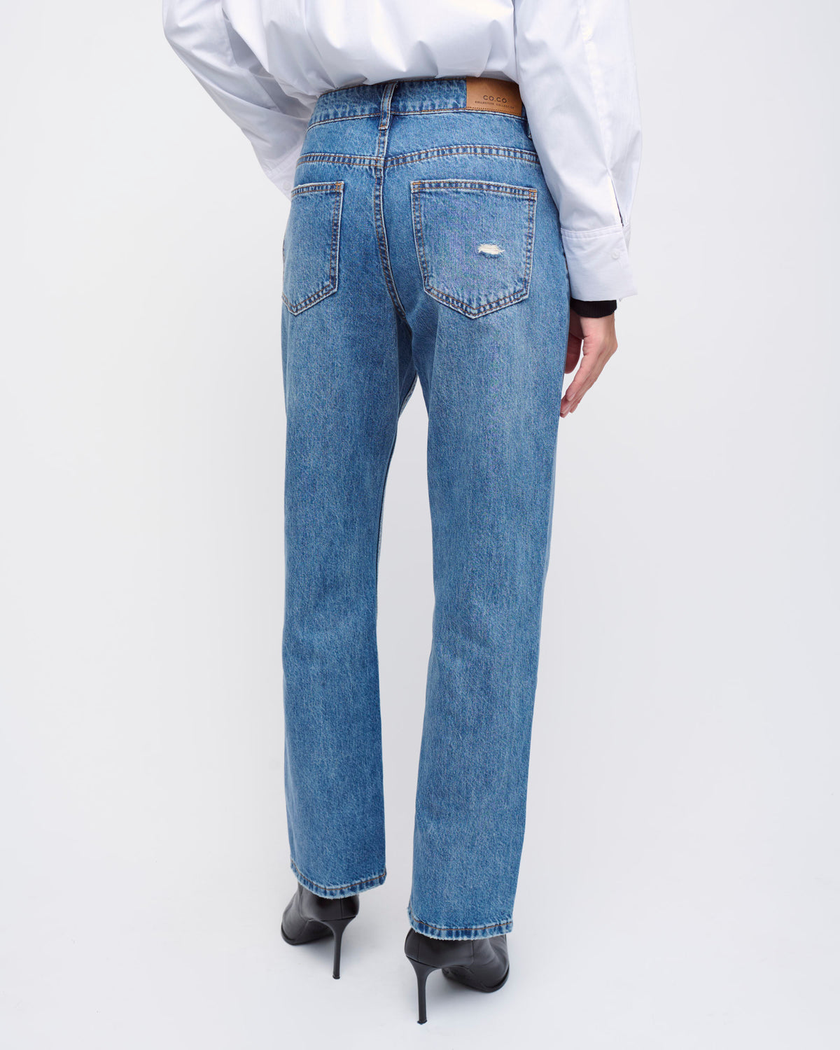 MARC 26 JEANS