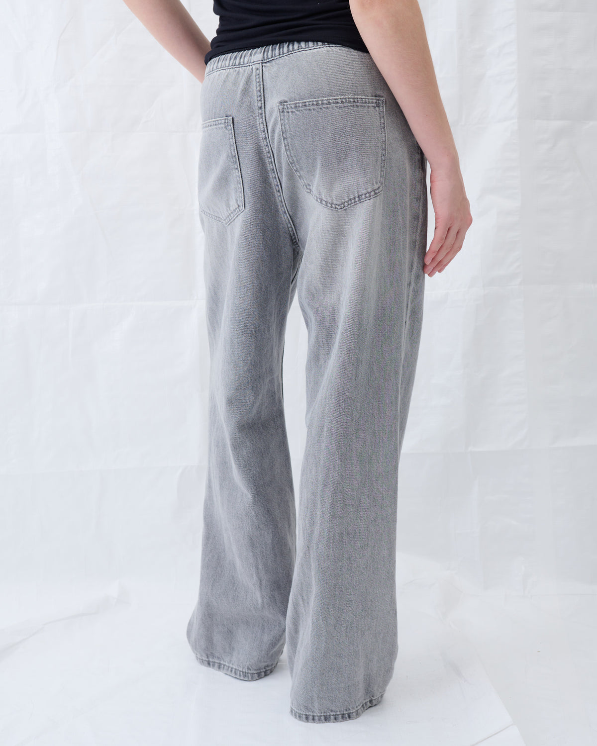 MIC JEANS