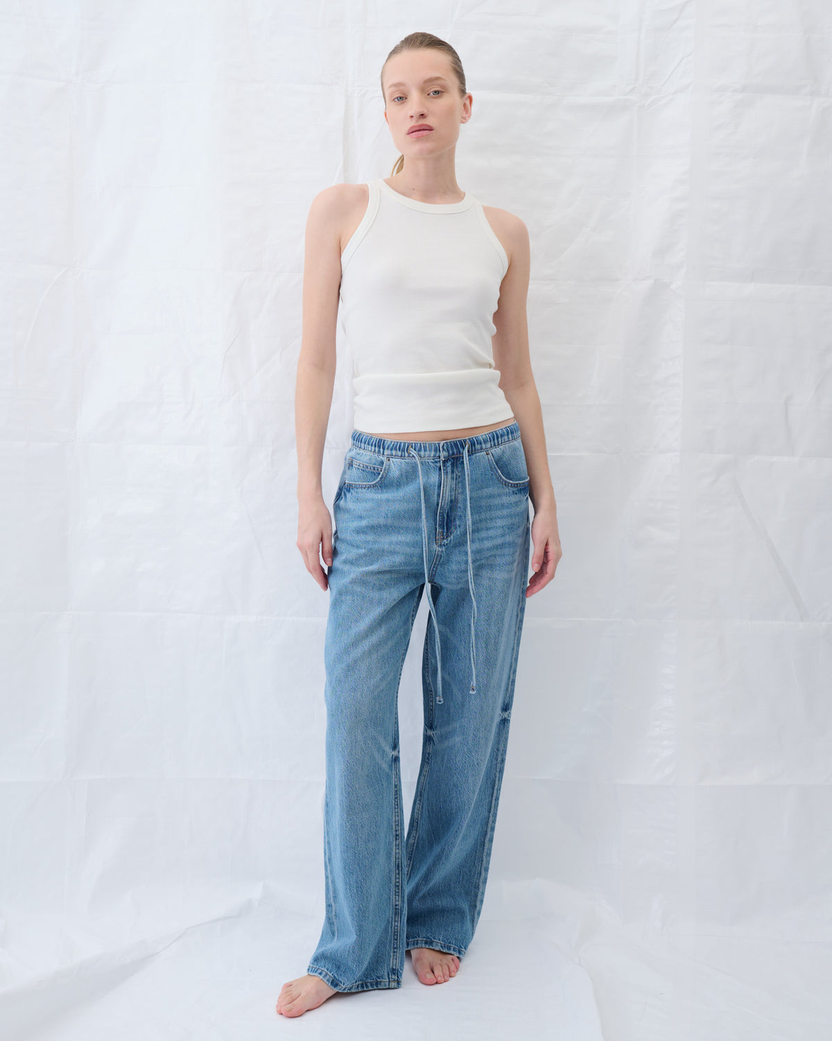 MIC JEANS