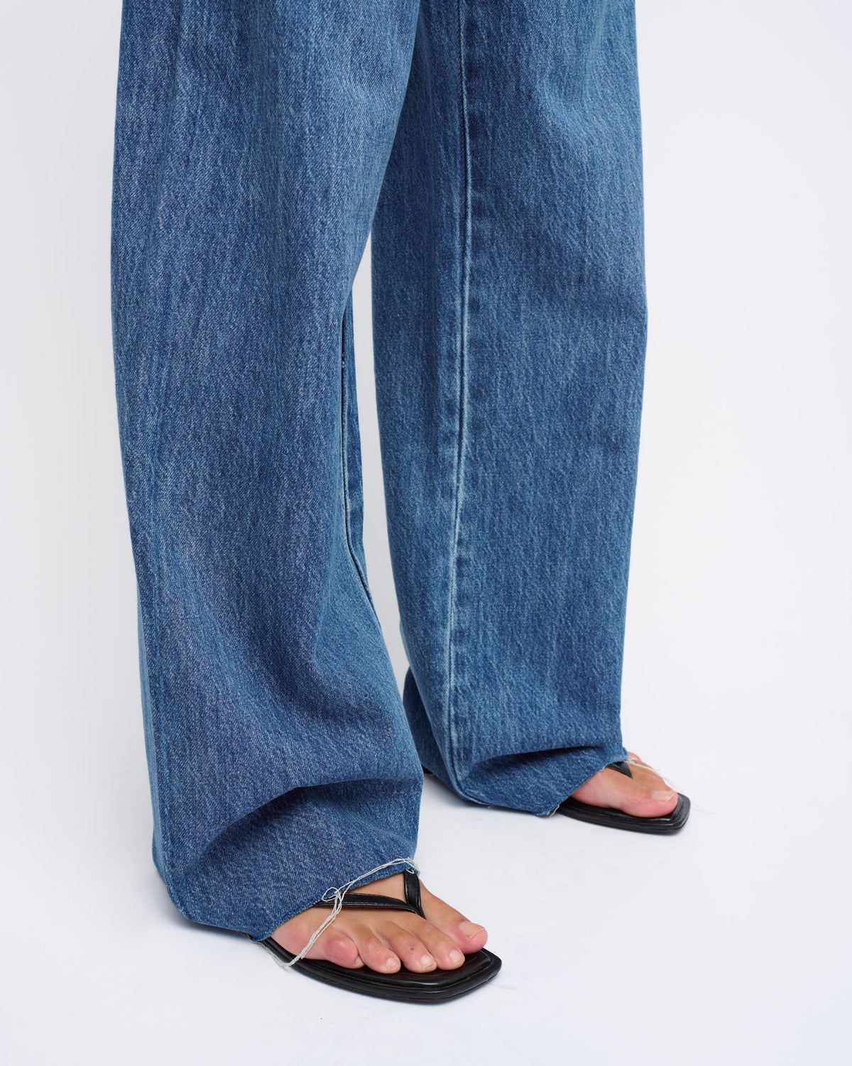 MONTY JEANS