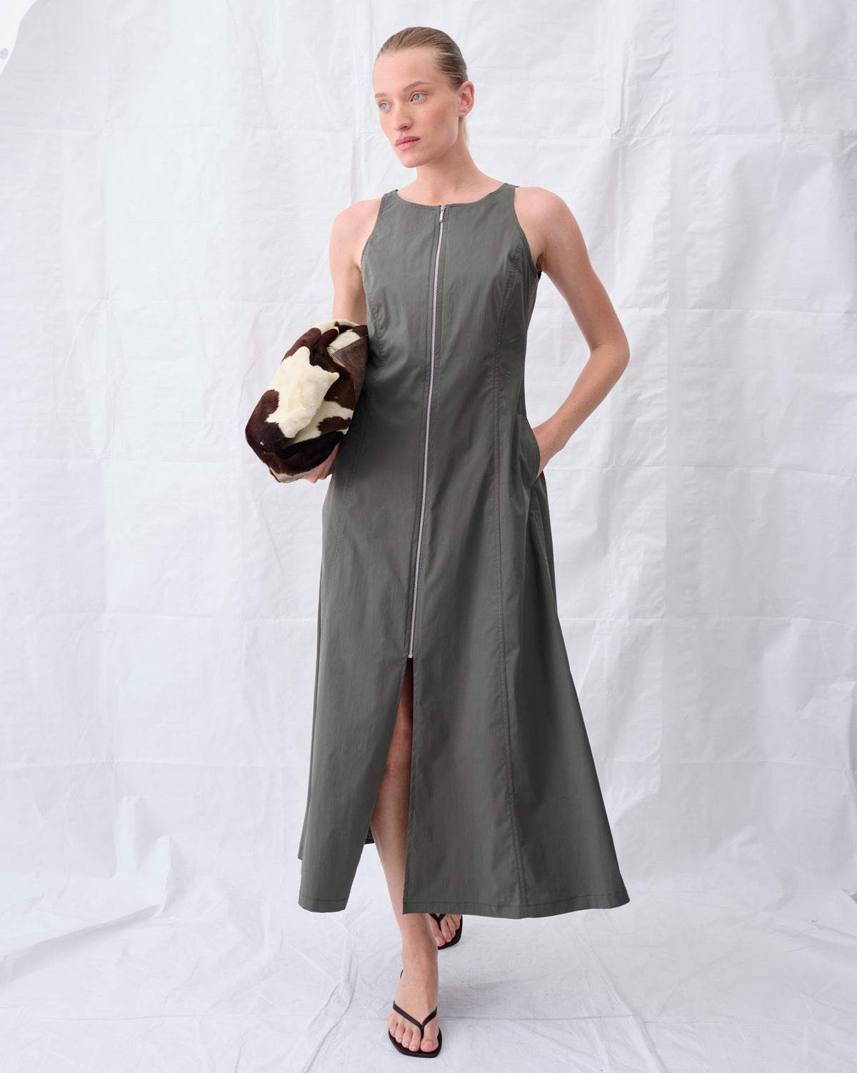 NIKA 25 DRESS