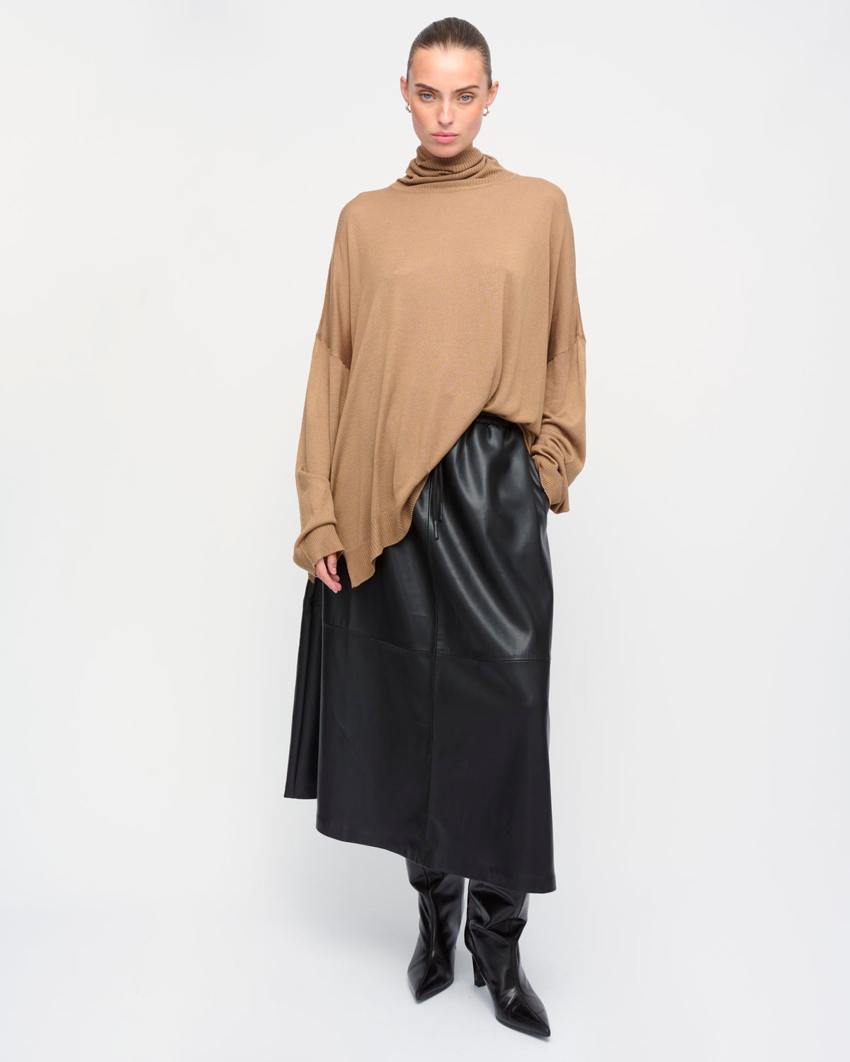SABIN 26 SWEATER