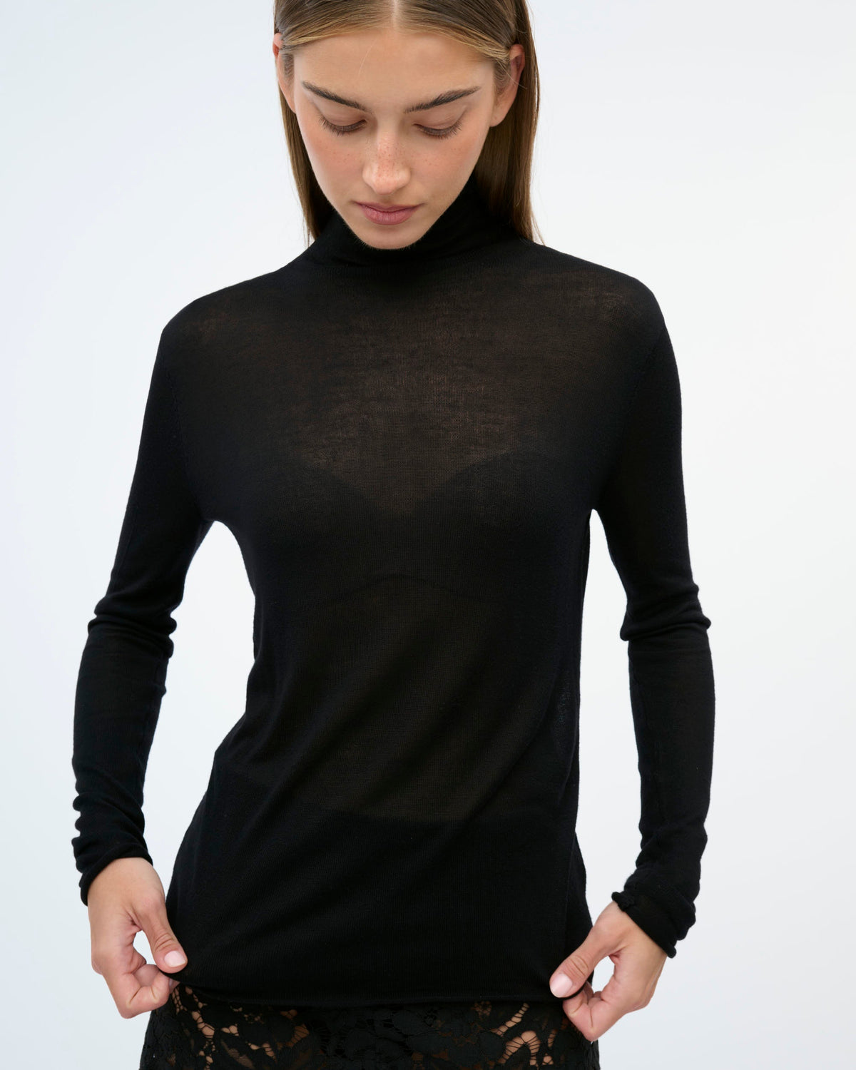 STEVIE W27 SWEATER