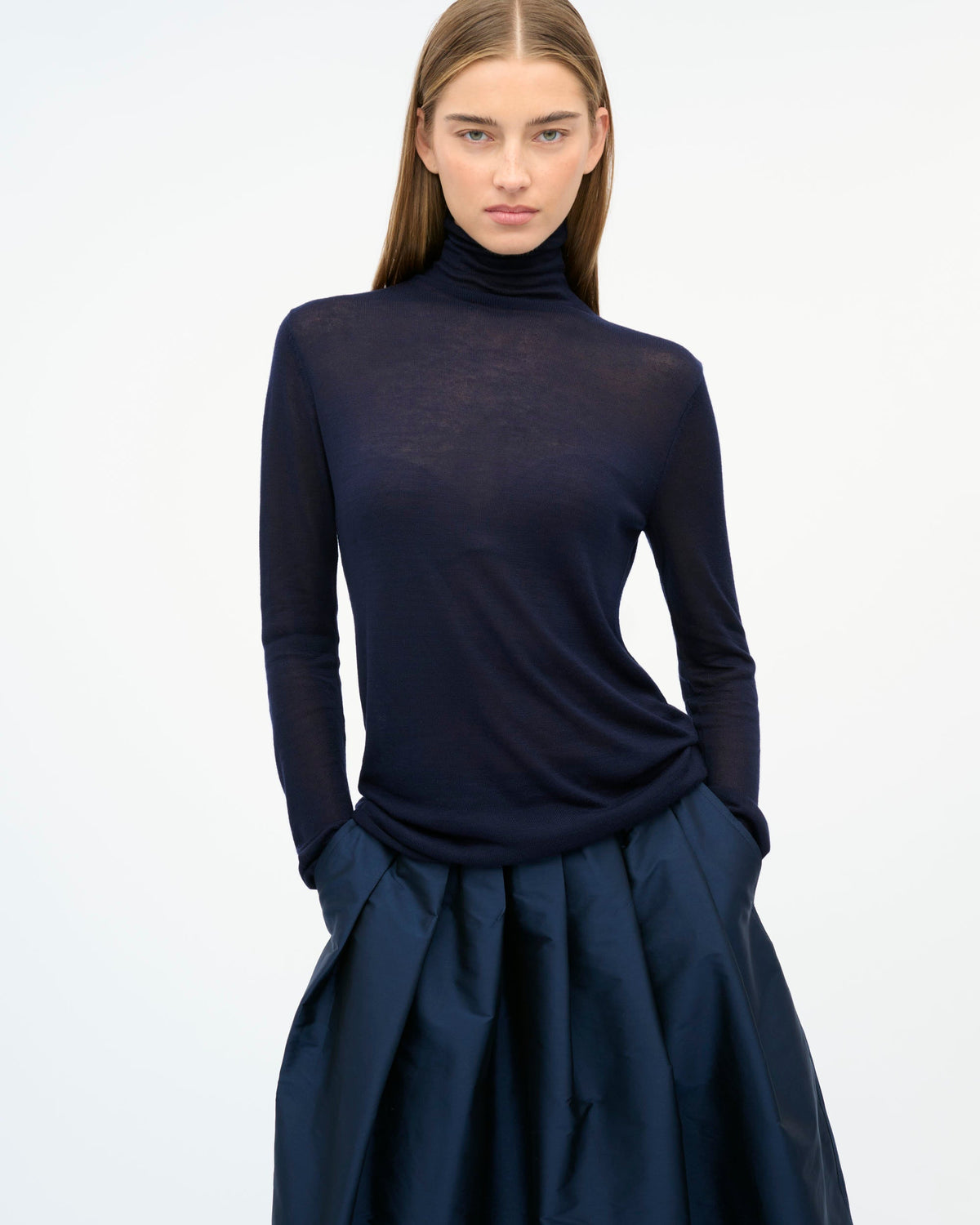STEVIE W27 SWEATER