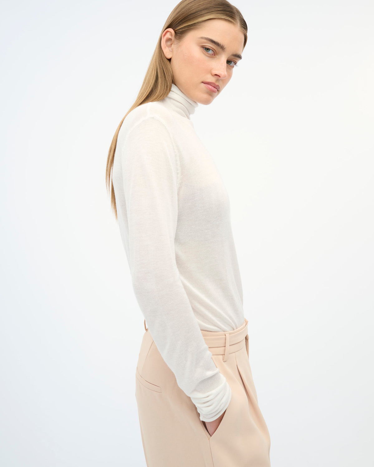 STEVIE W27 SWEATER