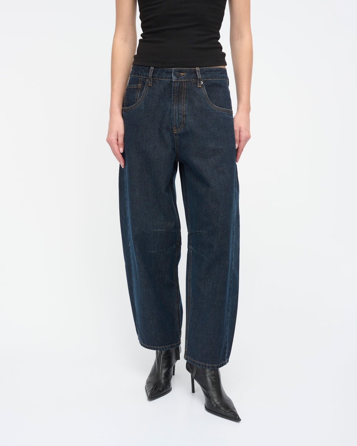 THOMAS JEANS