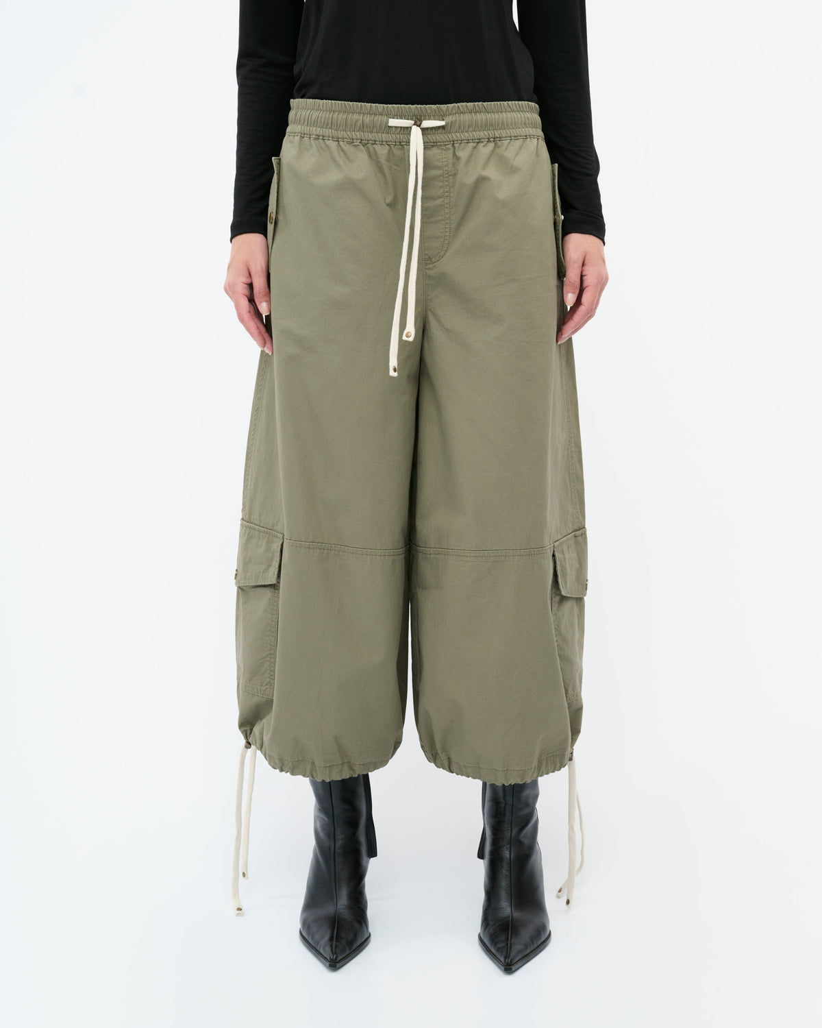 TRACK PANTS