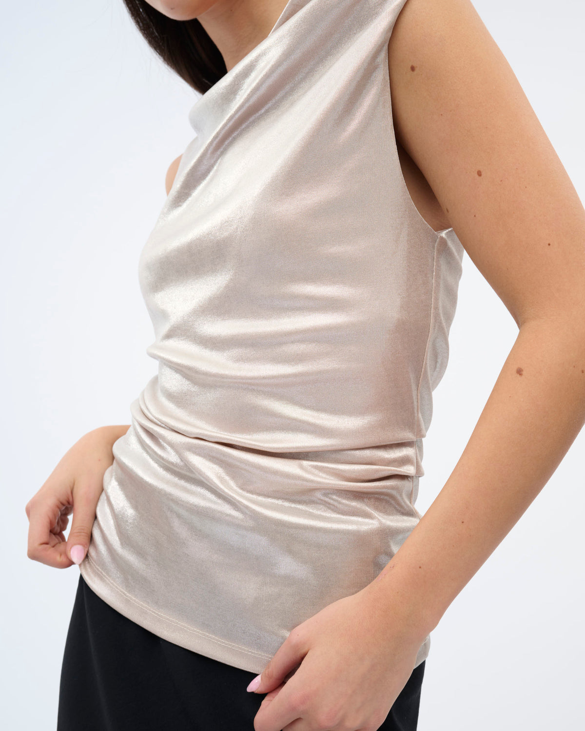 WHITNEY TOP
