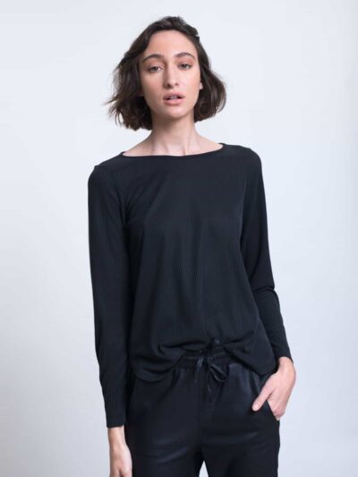 חולצה | NOAM | שחור | PreOrder